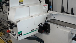 EM100